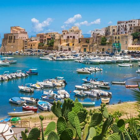 Appartamento Vista Mare Кастеламаре дел Голфо Екстериор снимка